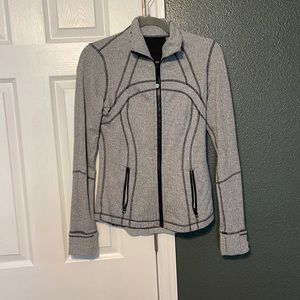Lululemon define jacket size 8 heathered gray/black